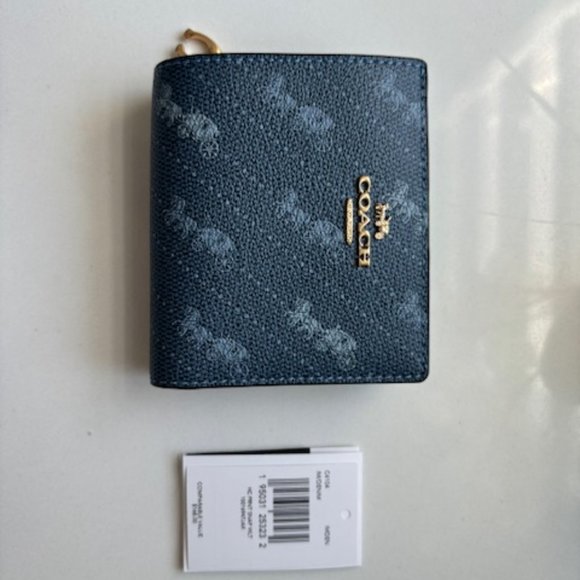 Coach Snap Wallet In Signature Canvas - Picture 2 of 6